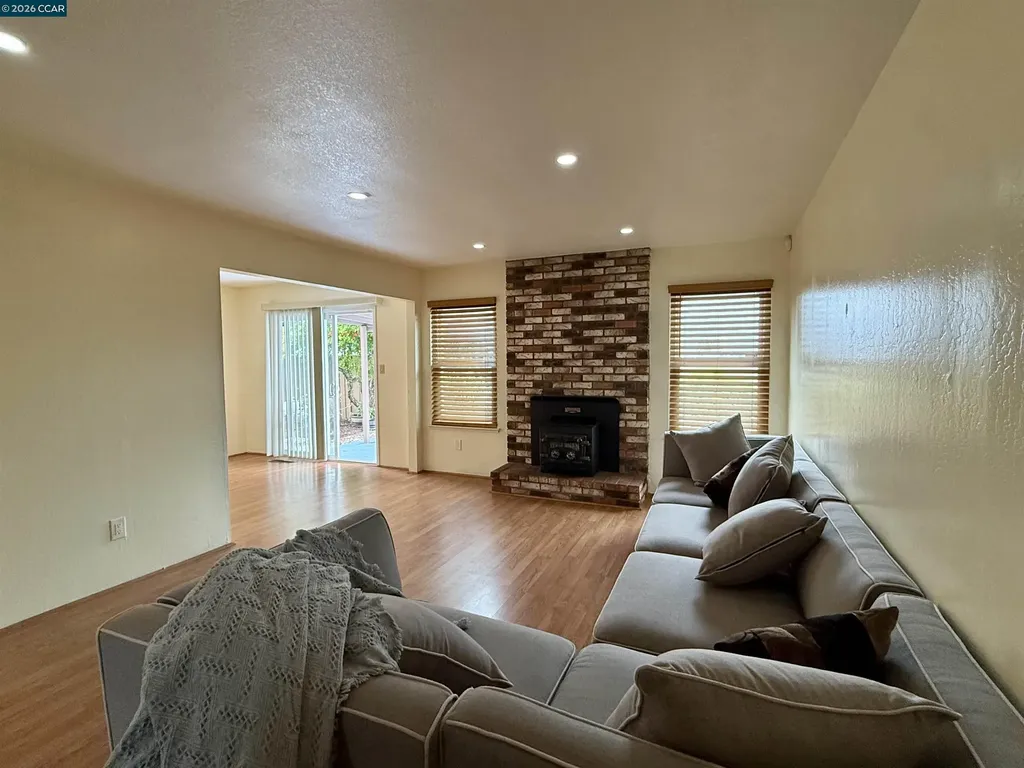 2175 Sugartree Drive Pittsburg CA 94565