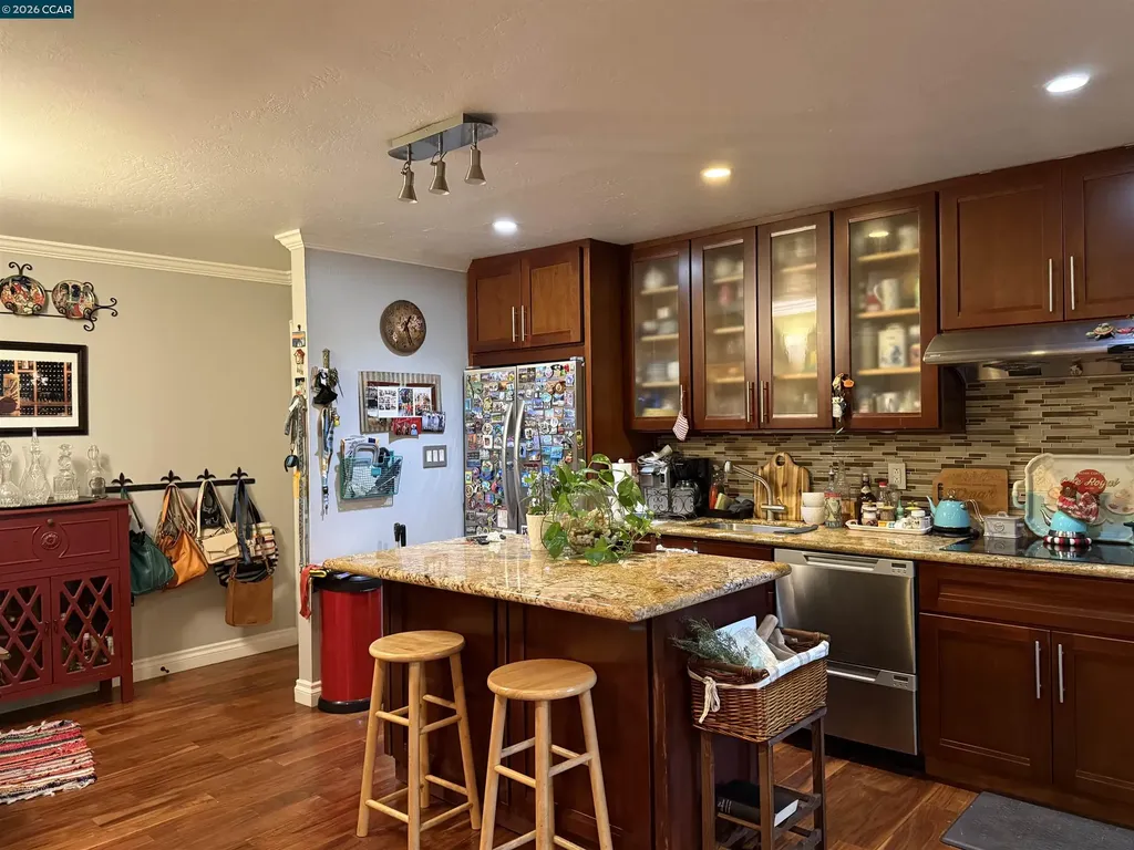 1036 Oak Grove Road Concord CA 94518