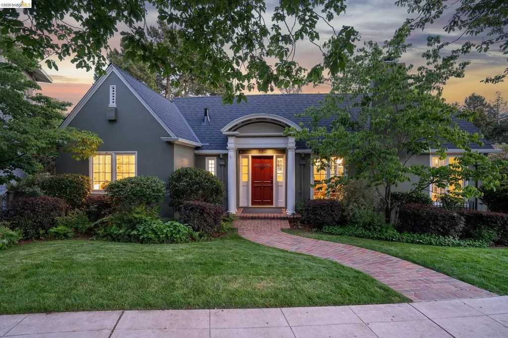 132 Caperton Piedmont CA 94611