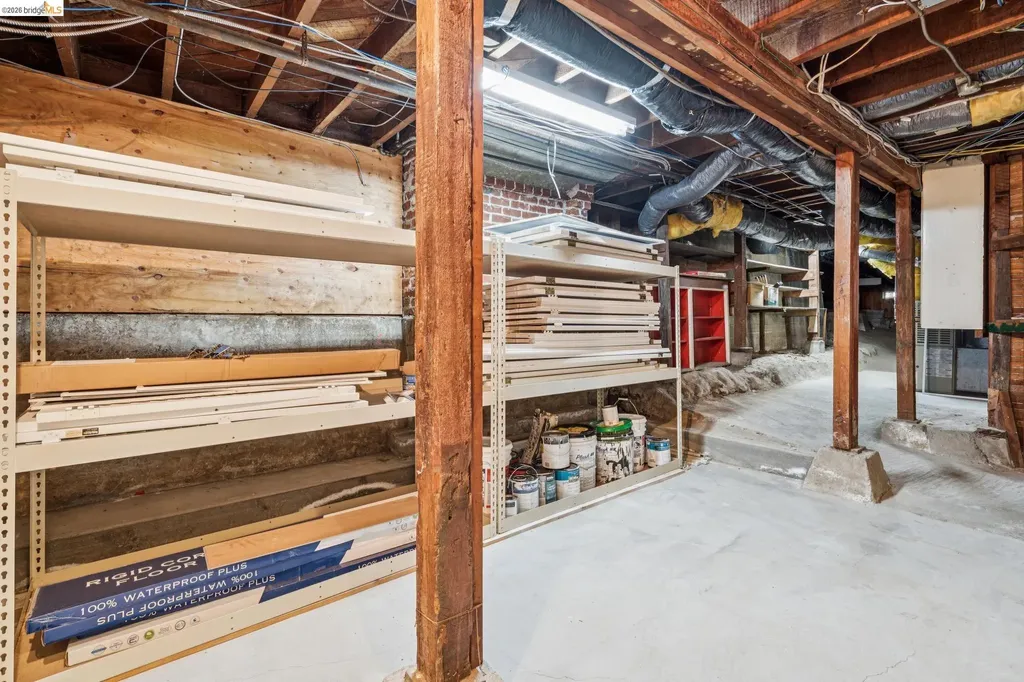 132 Caperton Piedmont CA 94611