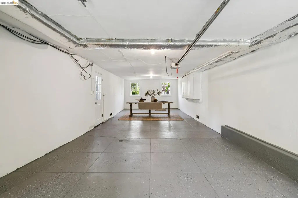 132 Caperton Piedmont CA 94611