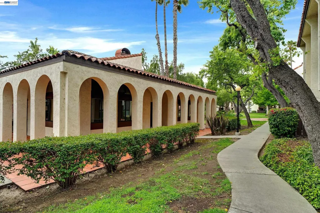 39931 Cedar Newark CA 94560