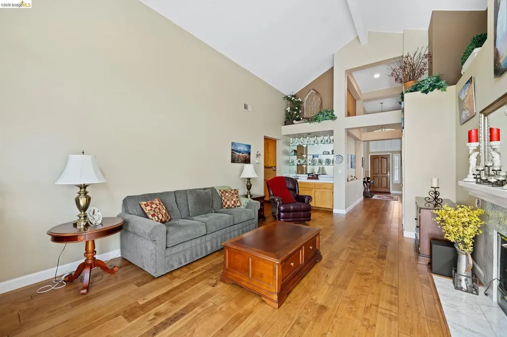 2433 Mimosa Way Antioch CA 94509