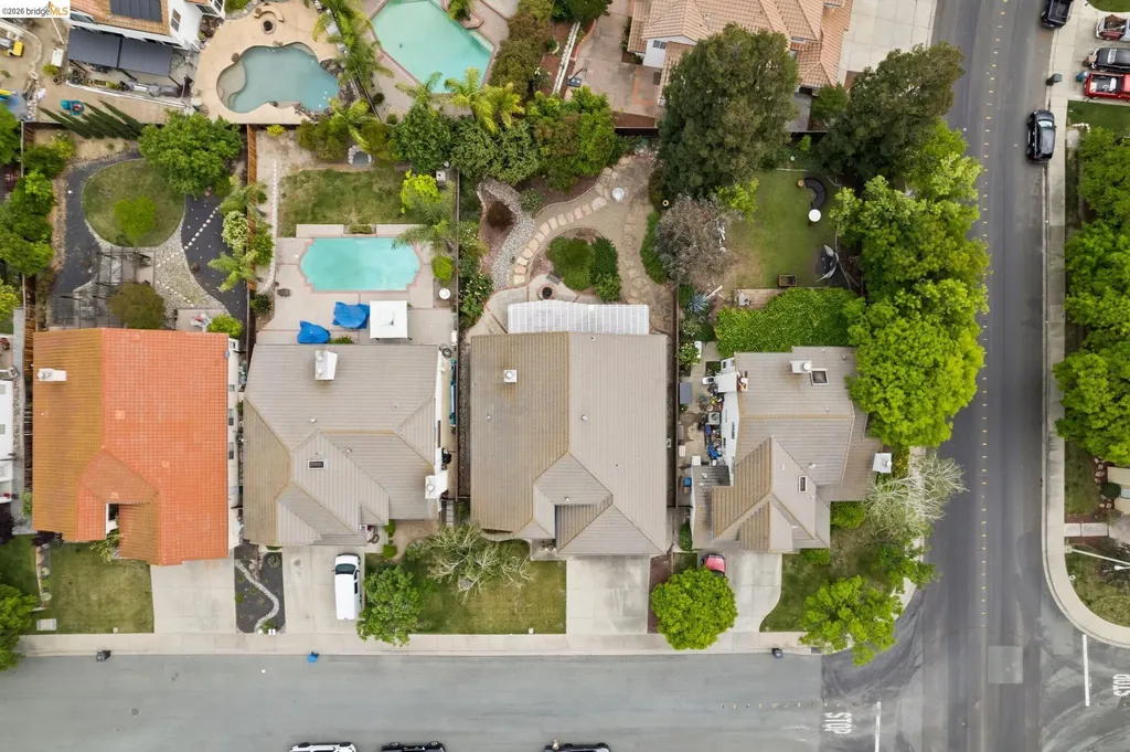 2433 Mimosa Way Antioch CA 94509