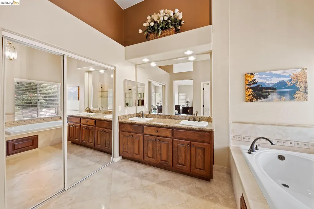 2433 Mimosa Way Antioch CA 94509