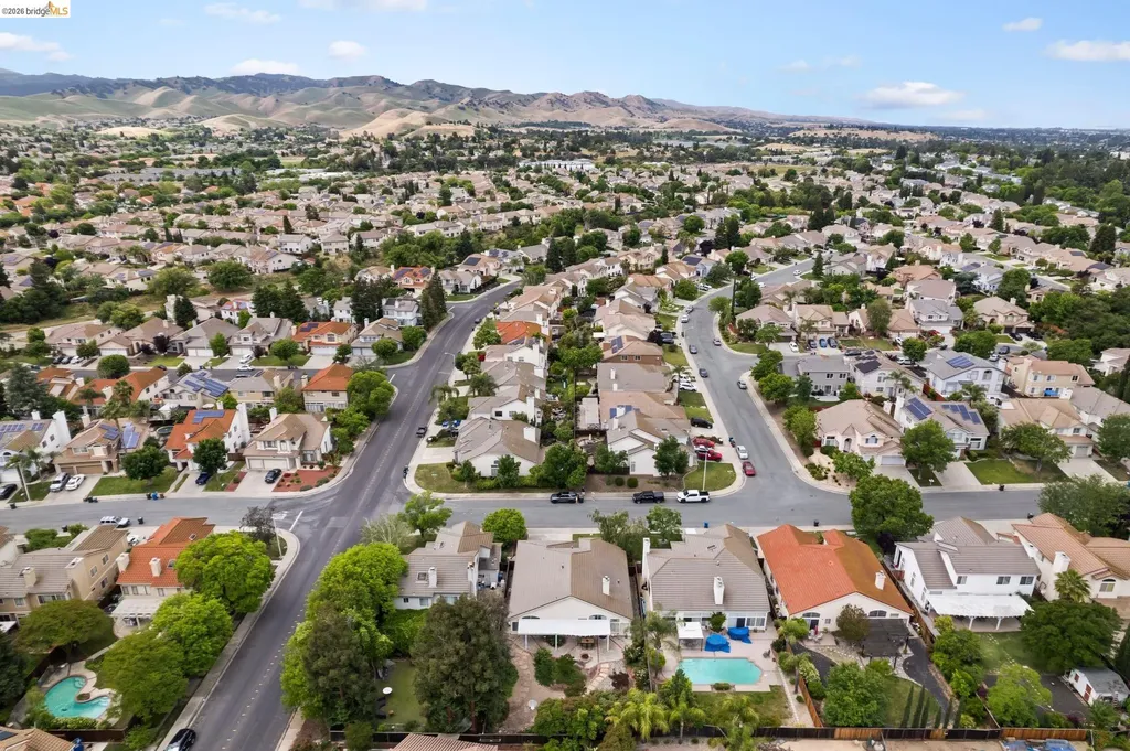 2433 Mimosa Way Antioch CA 94509