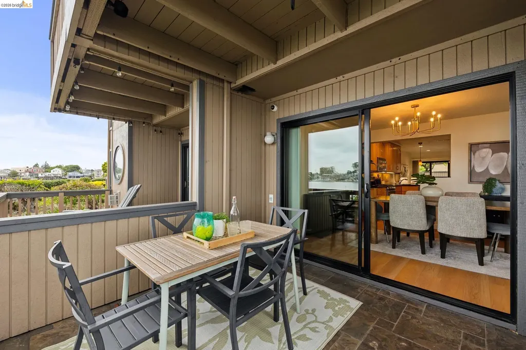 1303 Crown Drive Alameda CA 94501