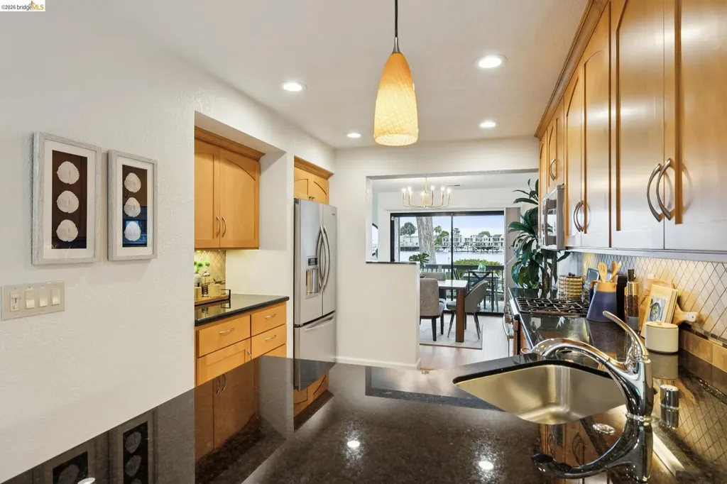 1303 Crown Drive Alameda CA 94501