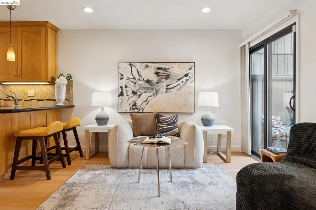 1303 Crown Drive Alameda CA 94501