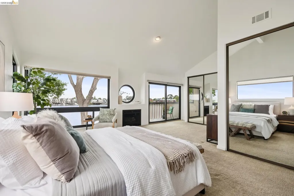 1303 Crown Drive Alameda CA 94501