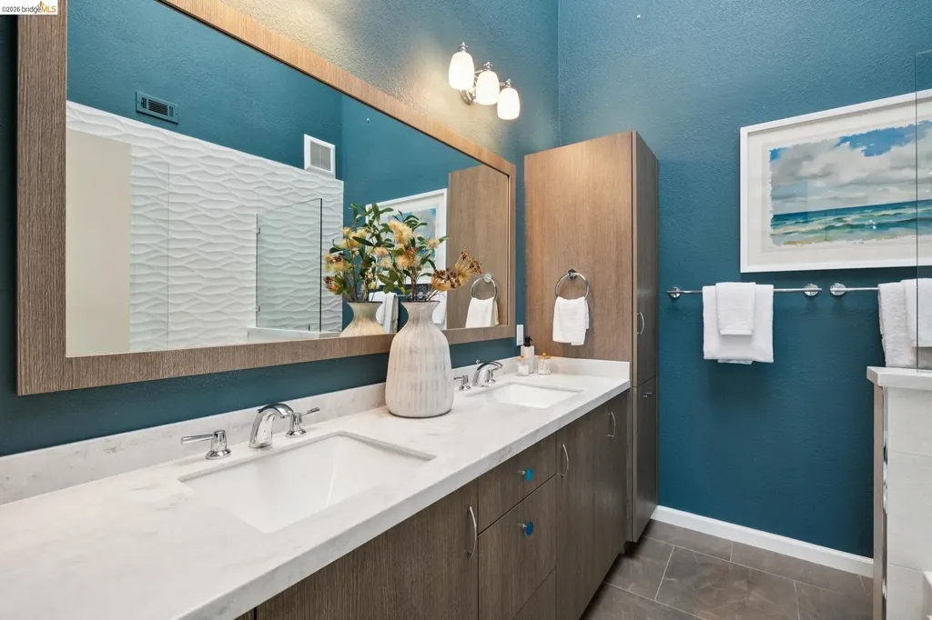 1303 Crown Drive Alameda CA 94501