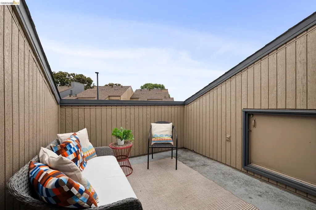 1303 Crown Drive Alameda CA 94501
