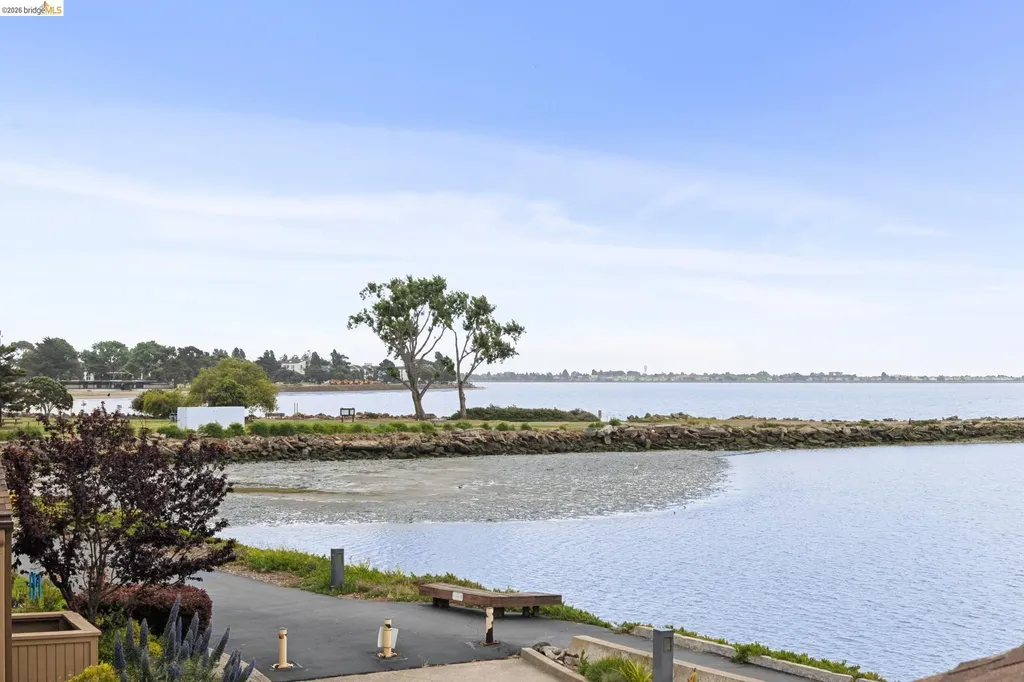1303 Crown Drive Alameda CA 94501