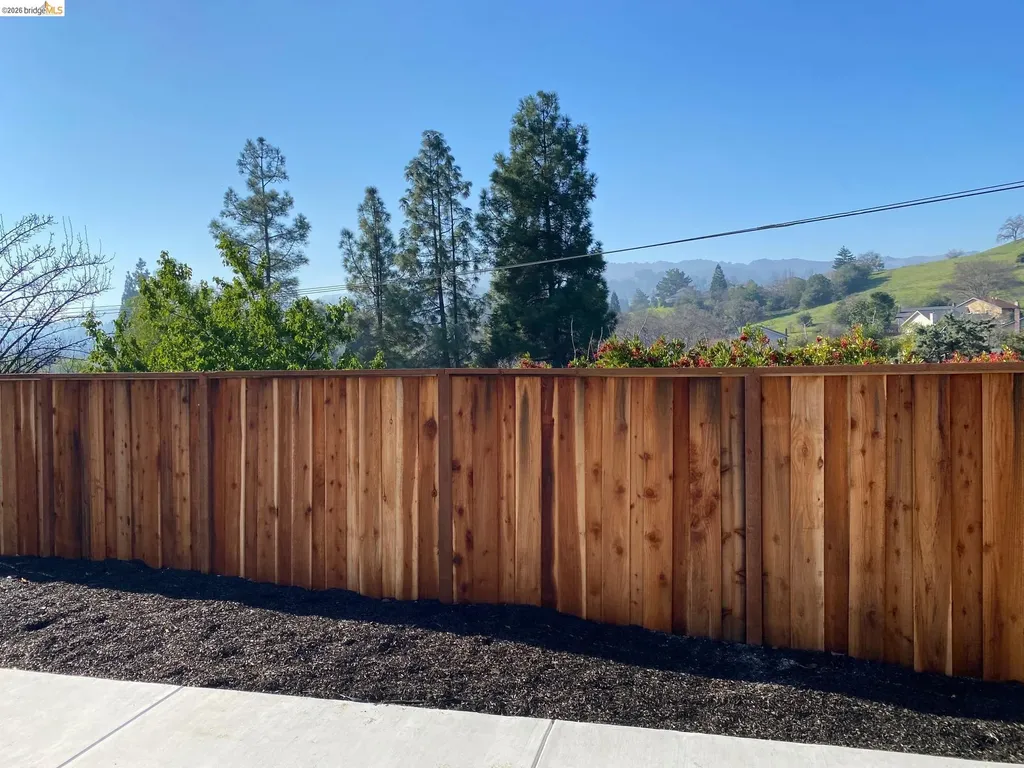 11 Paddock Court Pleasant Hill CA 94523