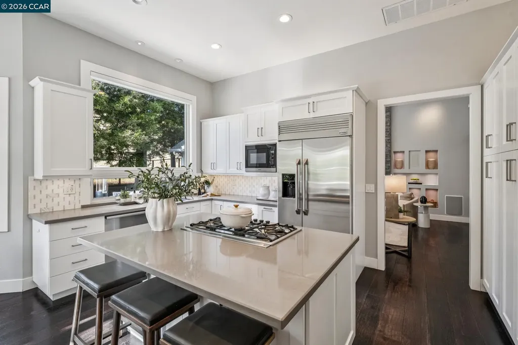 4075 Arbolado Drive Walnut Creek CA 94598