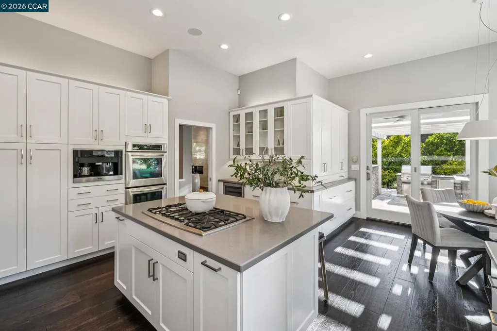 4075 Arbolado Drive Walnut Creek CA 94598