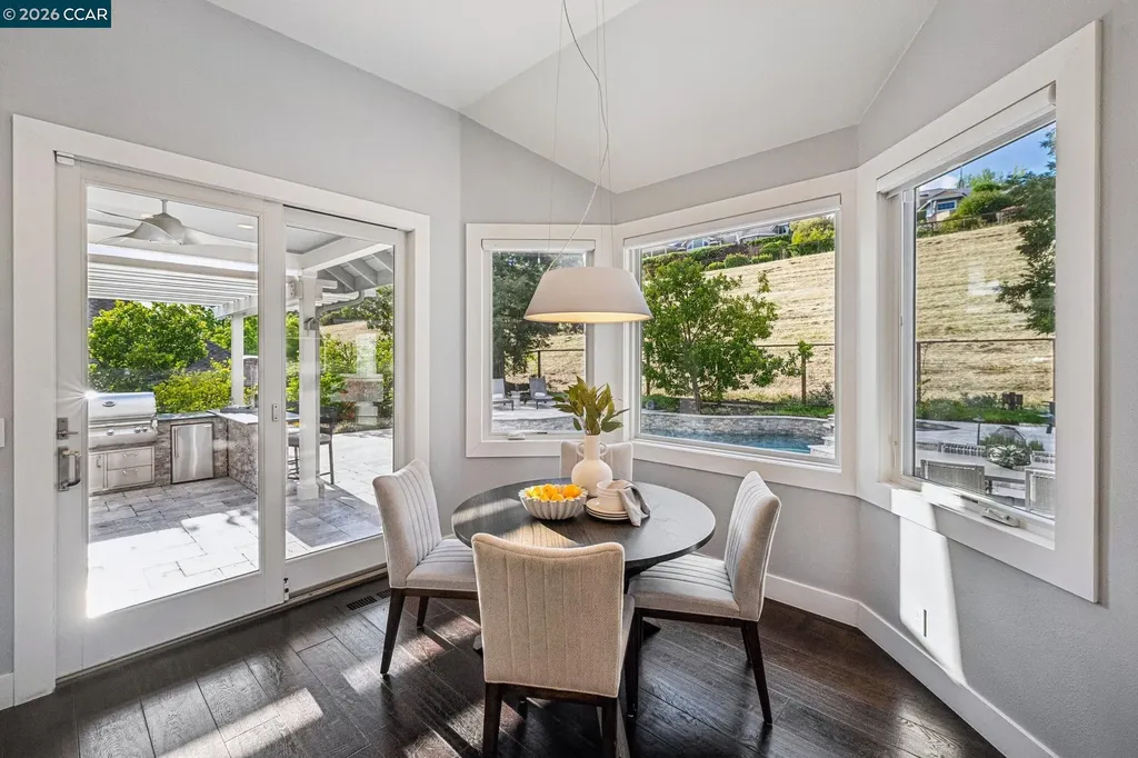 4075 Arbolado Drive Walnut Creek CA 94598