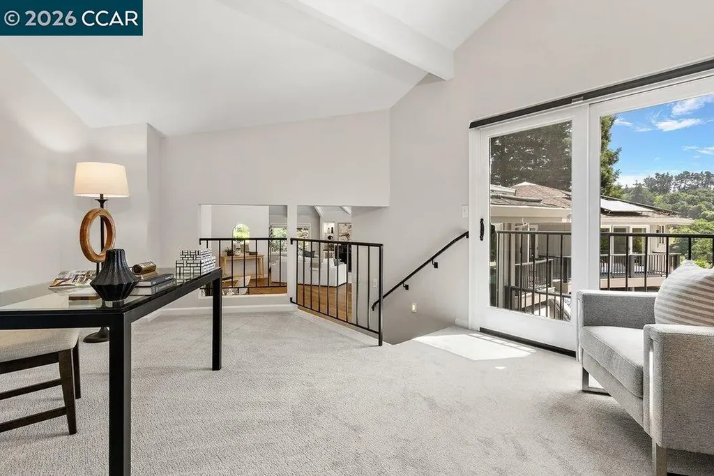 74 Bates Boulevard Orinda CA 94563