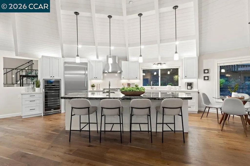 74 Bates Boulevard Orinda CA 94563