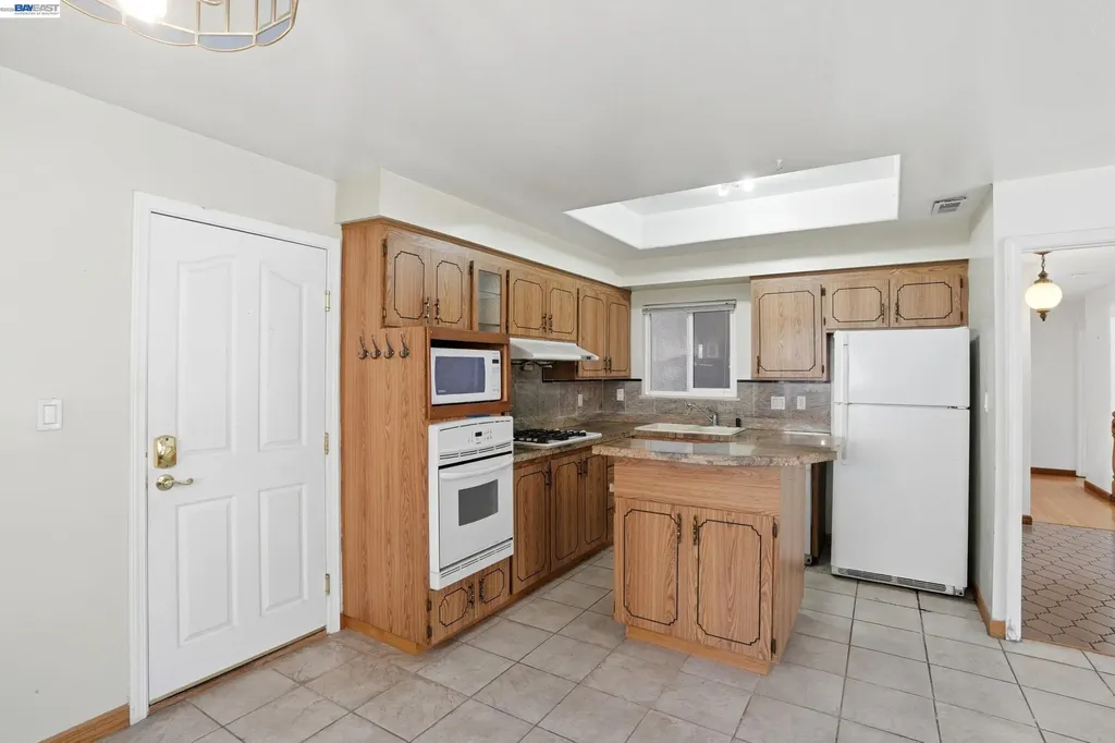 35950 Wellington Place Fremont CA 94536
