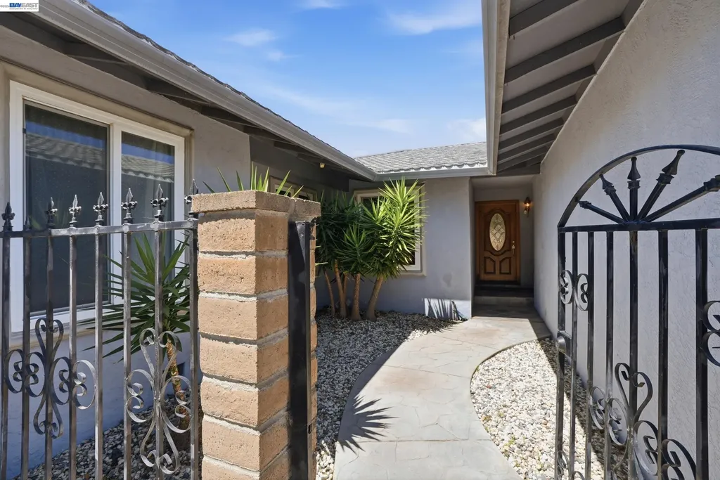 35950 Wellington Place Fremont CA 94536