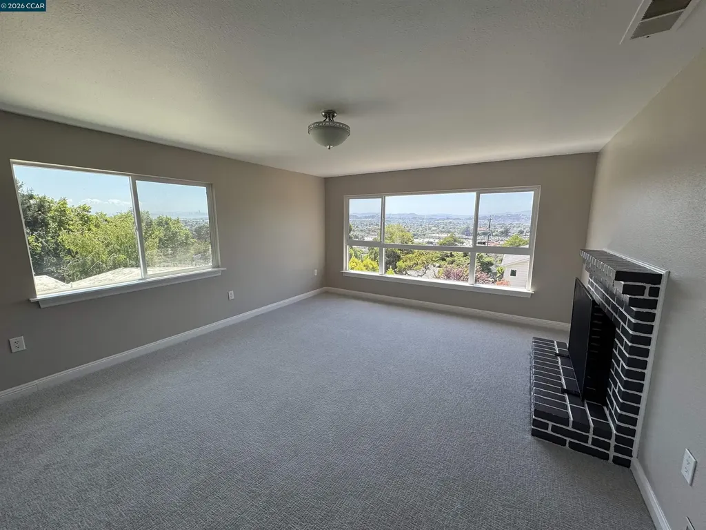 1531 Bayo Vista Avenue San Pablo CA 94806