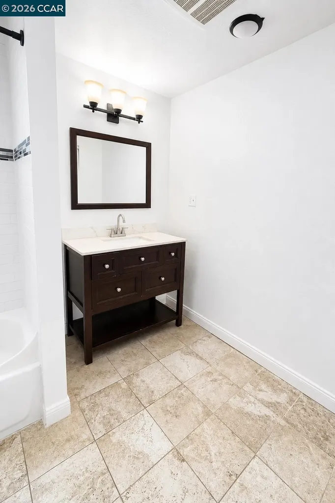 1531 Bayo Vista Avenue San Pablo CA 94806