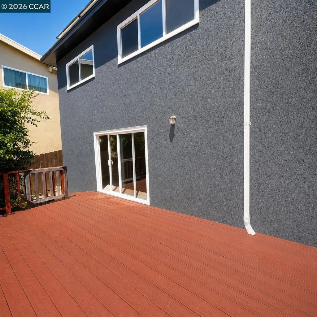 1531 Bayo Vista Avenue San Pablo CA 94806