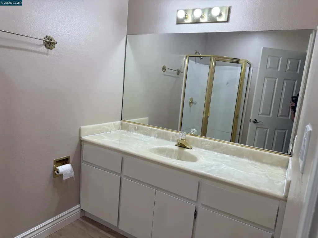 671 Ironbark Circle Orinda CA 94563