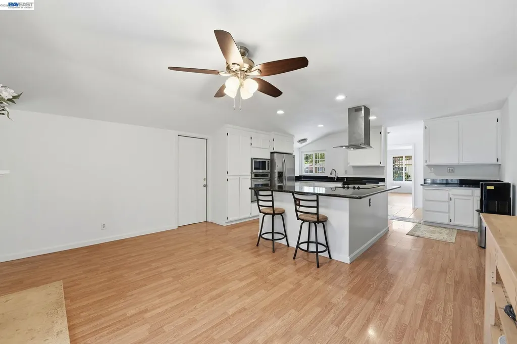 6714 Flanders Drive Newark CA 94560