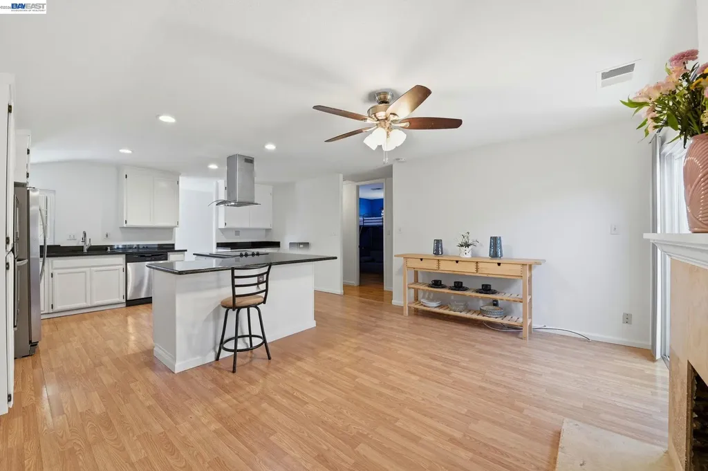 6714 Flanders Drive Newark CA 94560