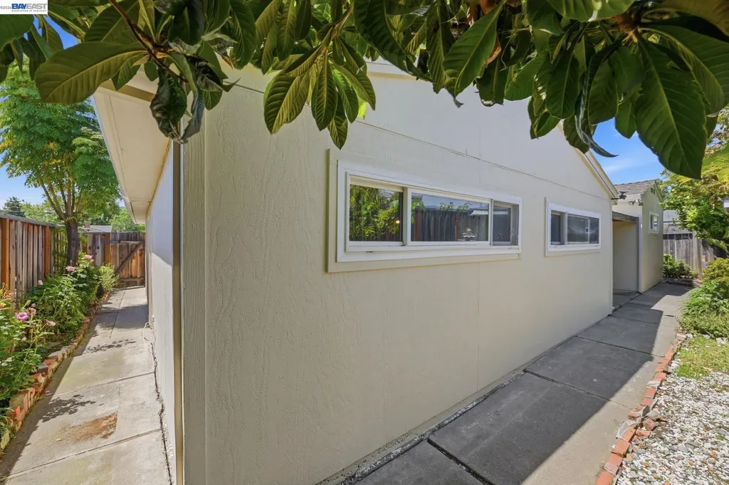 6714 Flanders Drive Newark CA 94560