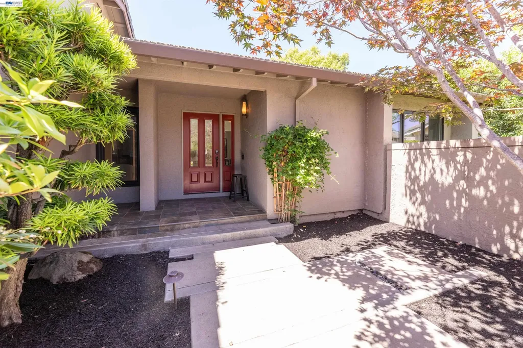 5812 Alderbrook Court Castro Valley CA 94552