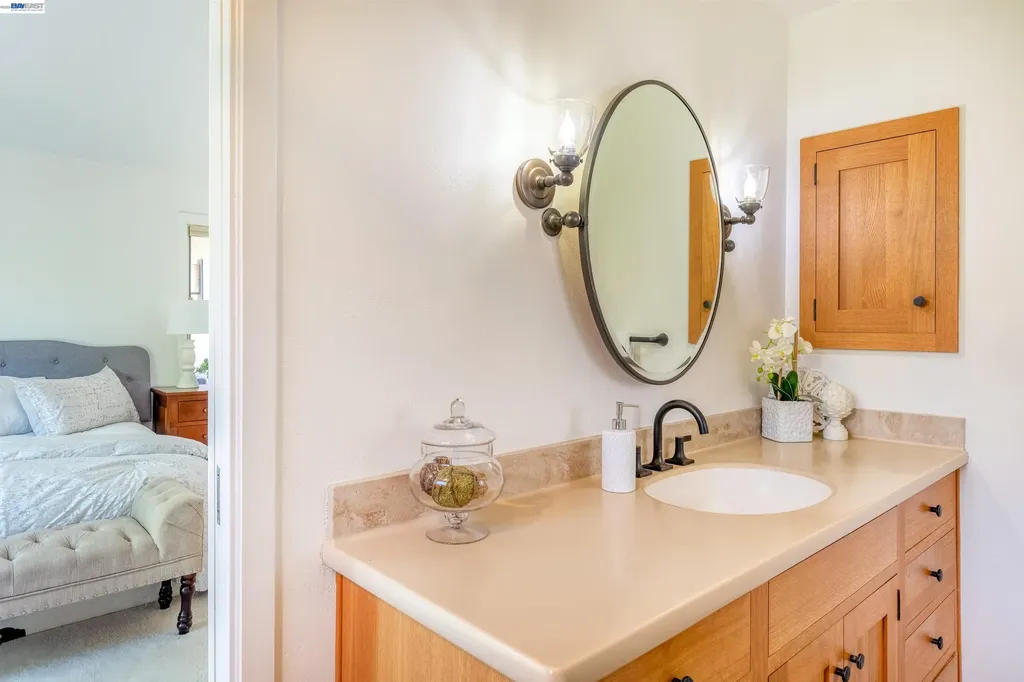 5812 Alderbrook Court Castro Valley CA 94552