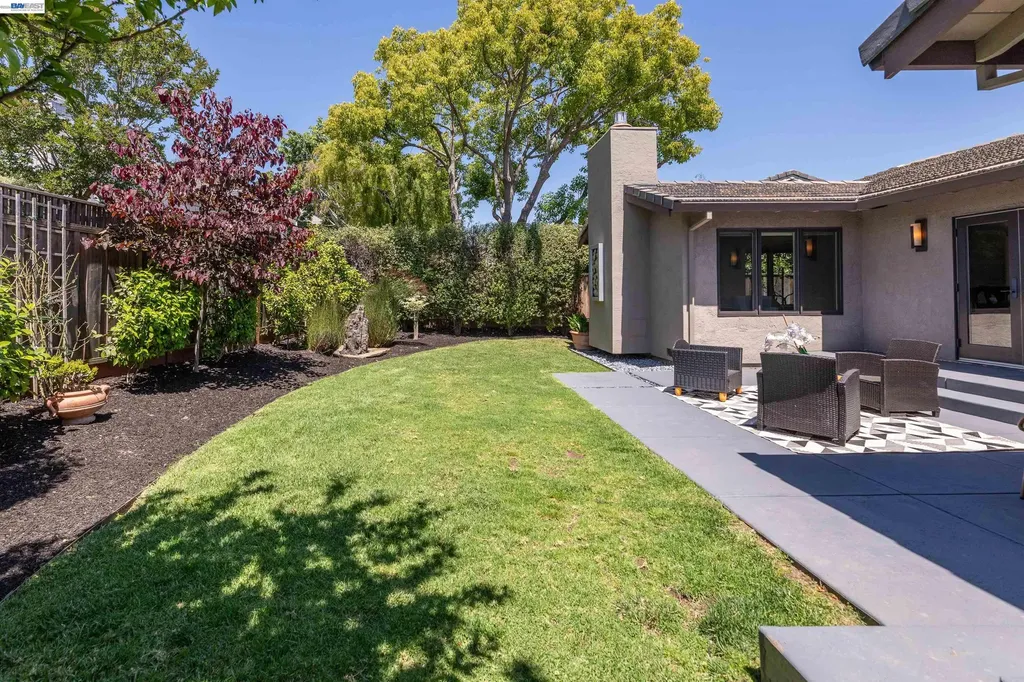 5812 Alderbrook Court Castro Valley CA 94552