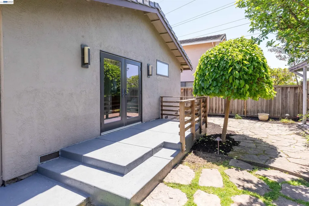 5812 Alderbrook Court Castro Valley CA 94552