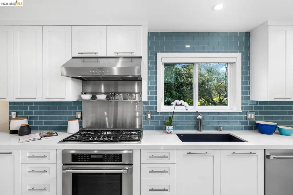 965 Ramona Way San Leandro CA 94577