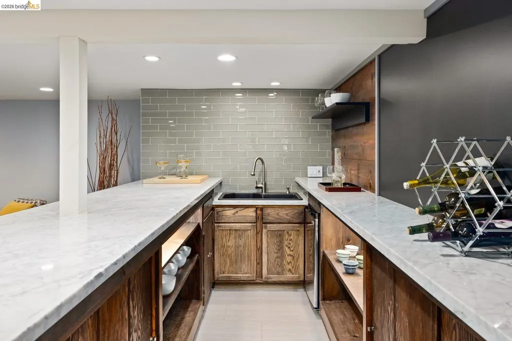965 Ramona Way San Leandro CA 94577