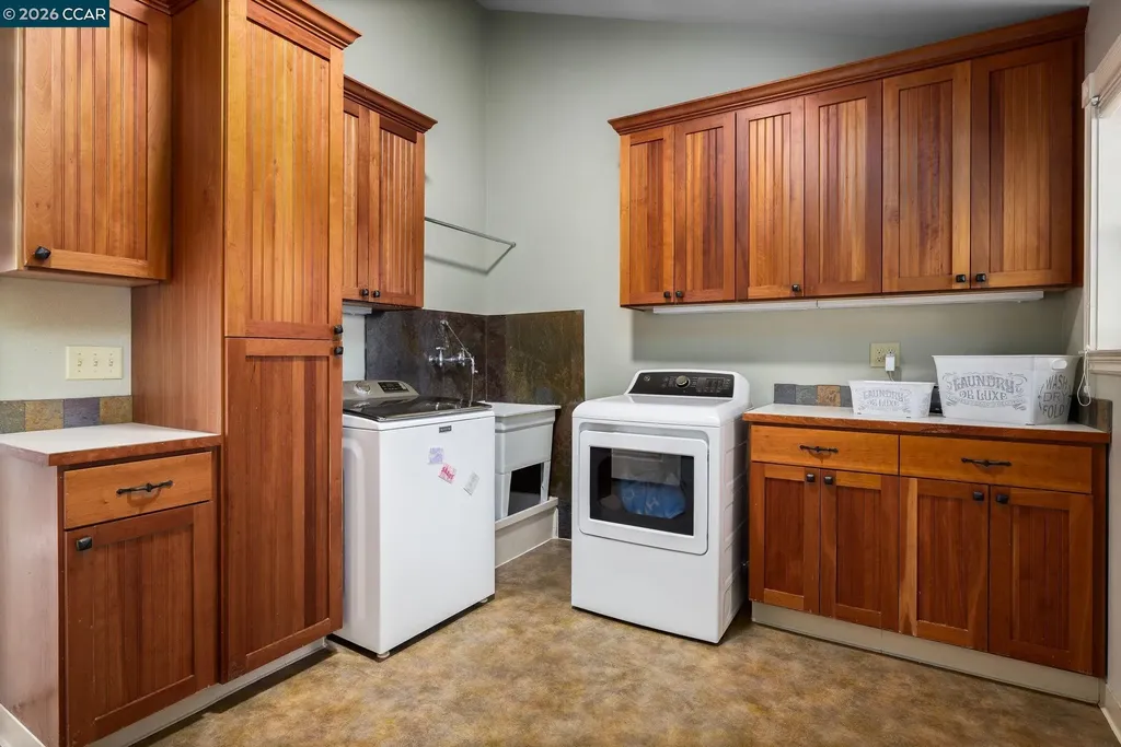 2050 Shell Ridge Trail Walnut Creek CA 94598