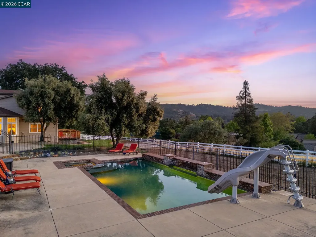 2050 Shell Ridge Trail Walnut Creek CA 94598