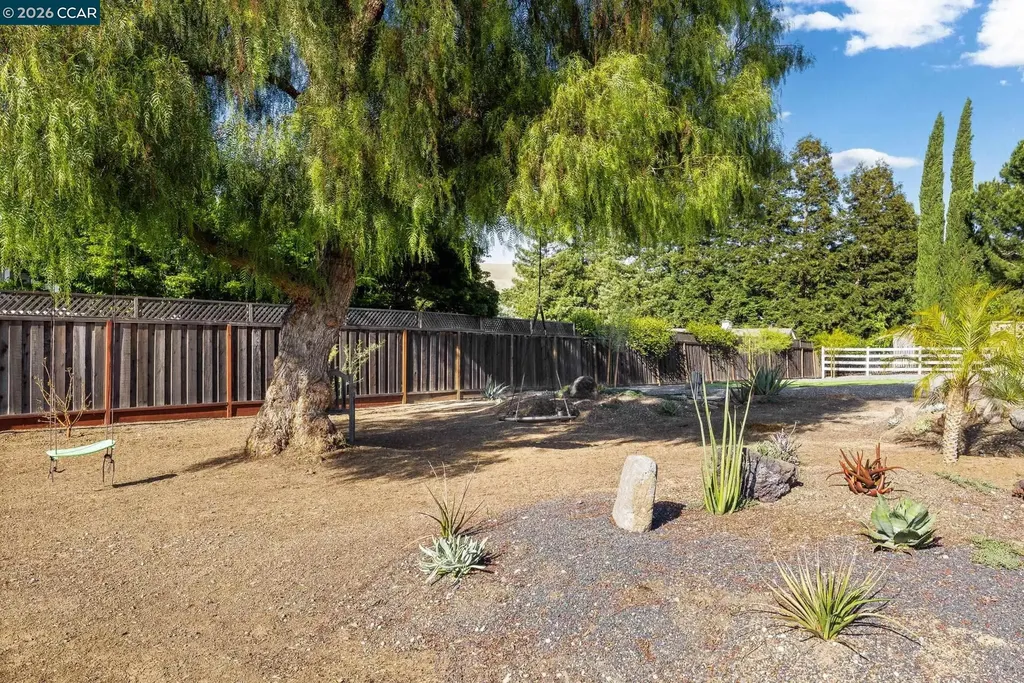 2050 Shell Ridge Trail Walnut Creek CA 94598