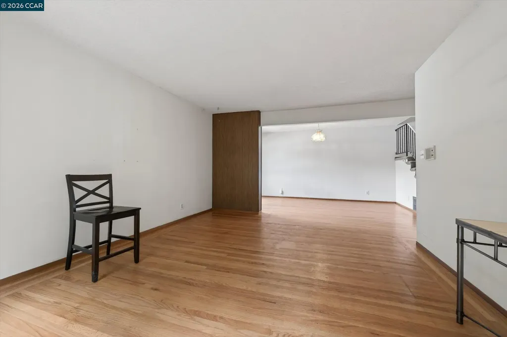 6334 Doran Drive Oakland CA 94611