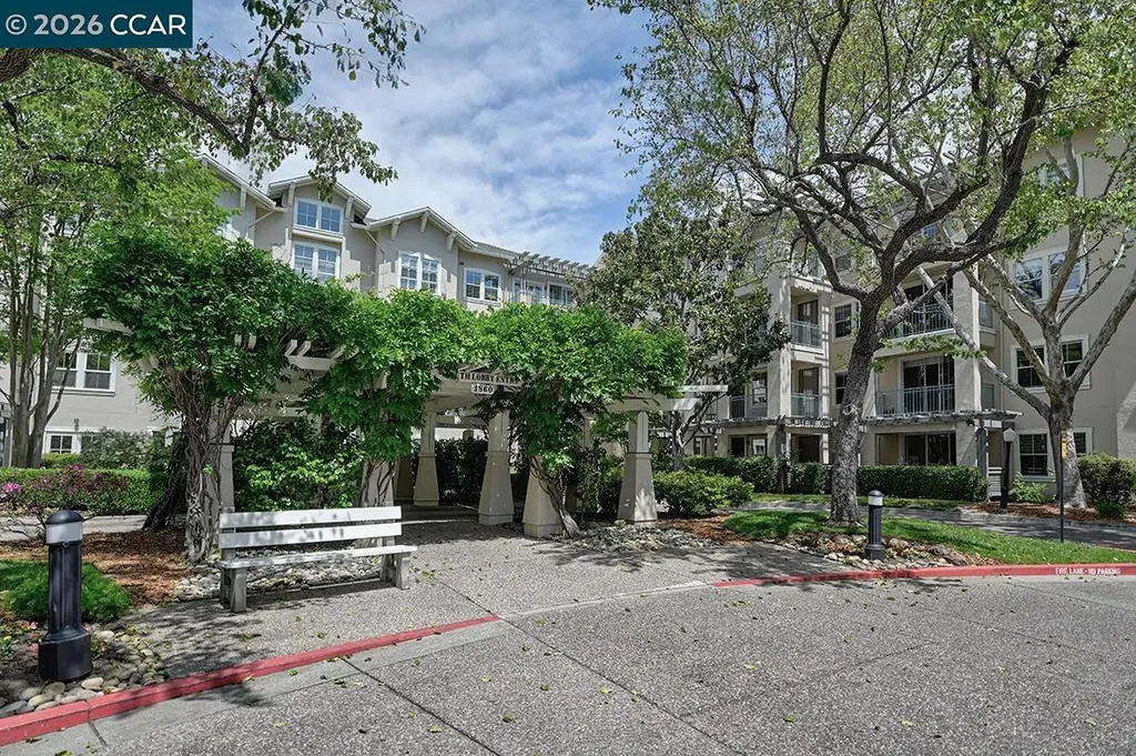 1860 Tice Creek Drive Walnut Creek CA 94595