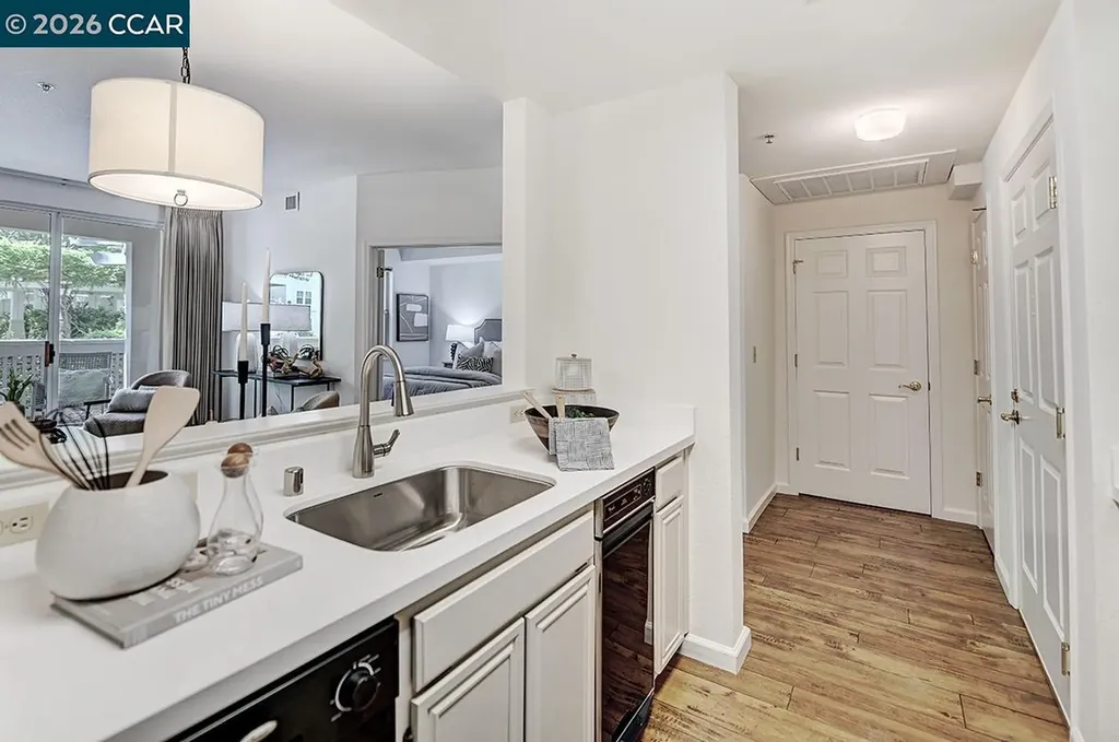 1860 Tice Creek Drive Walnut Creek CA 94595