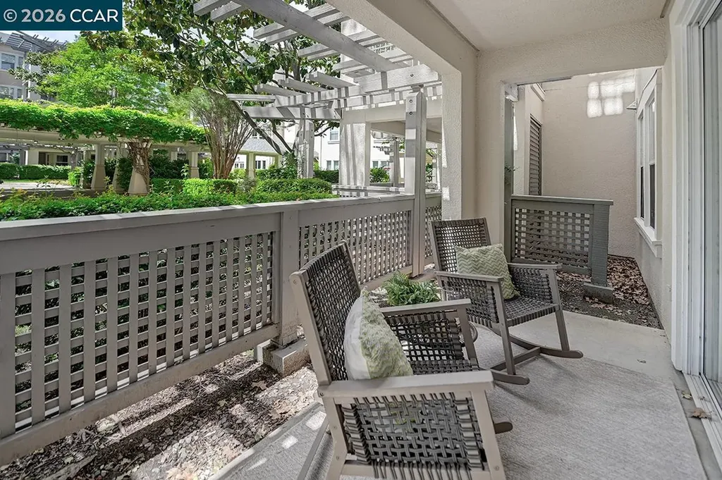 1860 Tice Creek Drive Walnut Creek CA 94595