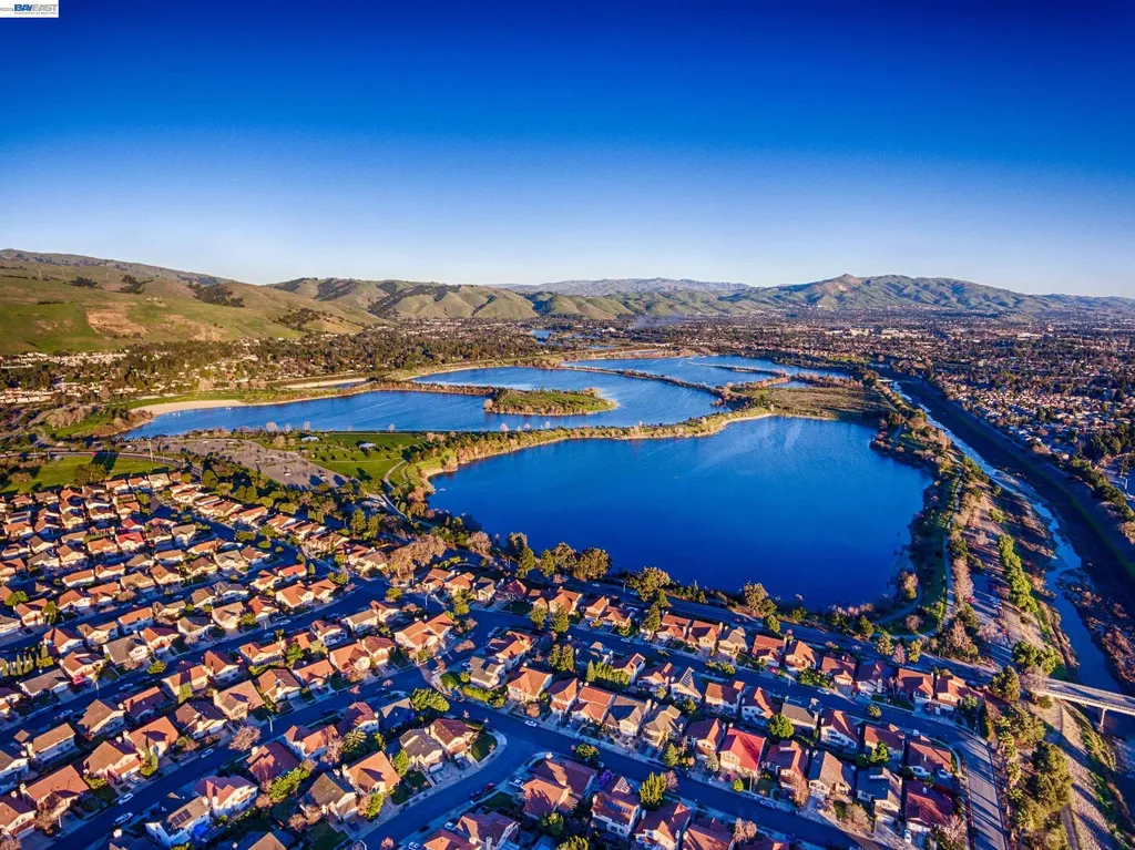 35621 Beeching Lane Fremont CA 94536