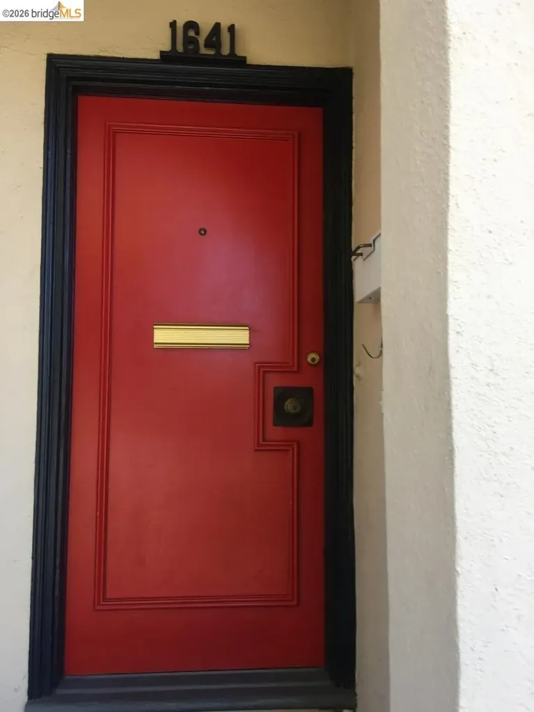 1641 Walnut Street Berkeley CA 94709