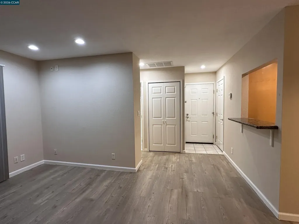 2827 Monument Boulevard Concord CA 94520