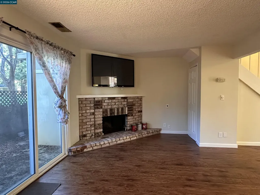 394 Ilo Lane Danville CA 94526