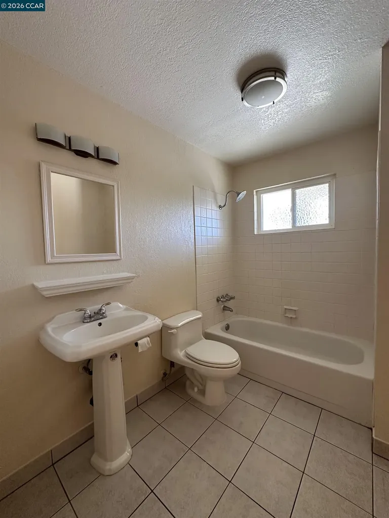 394 Ilo Lane Danville CA 94526